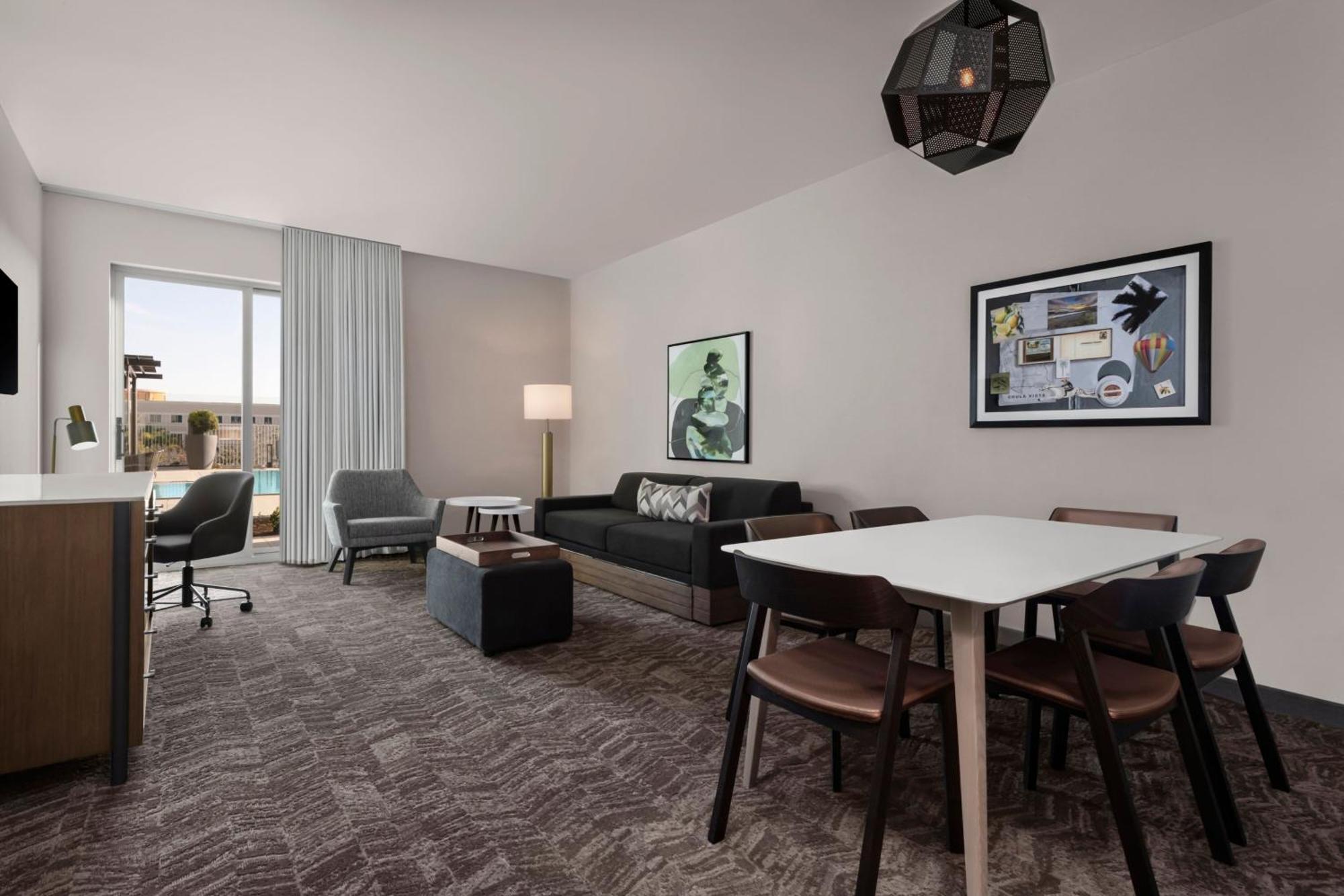 Springhill Suites By Marriott Chula Vista Eastlake Exterior photo