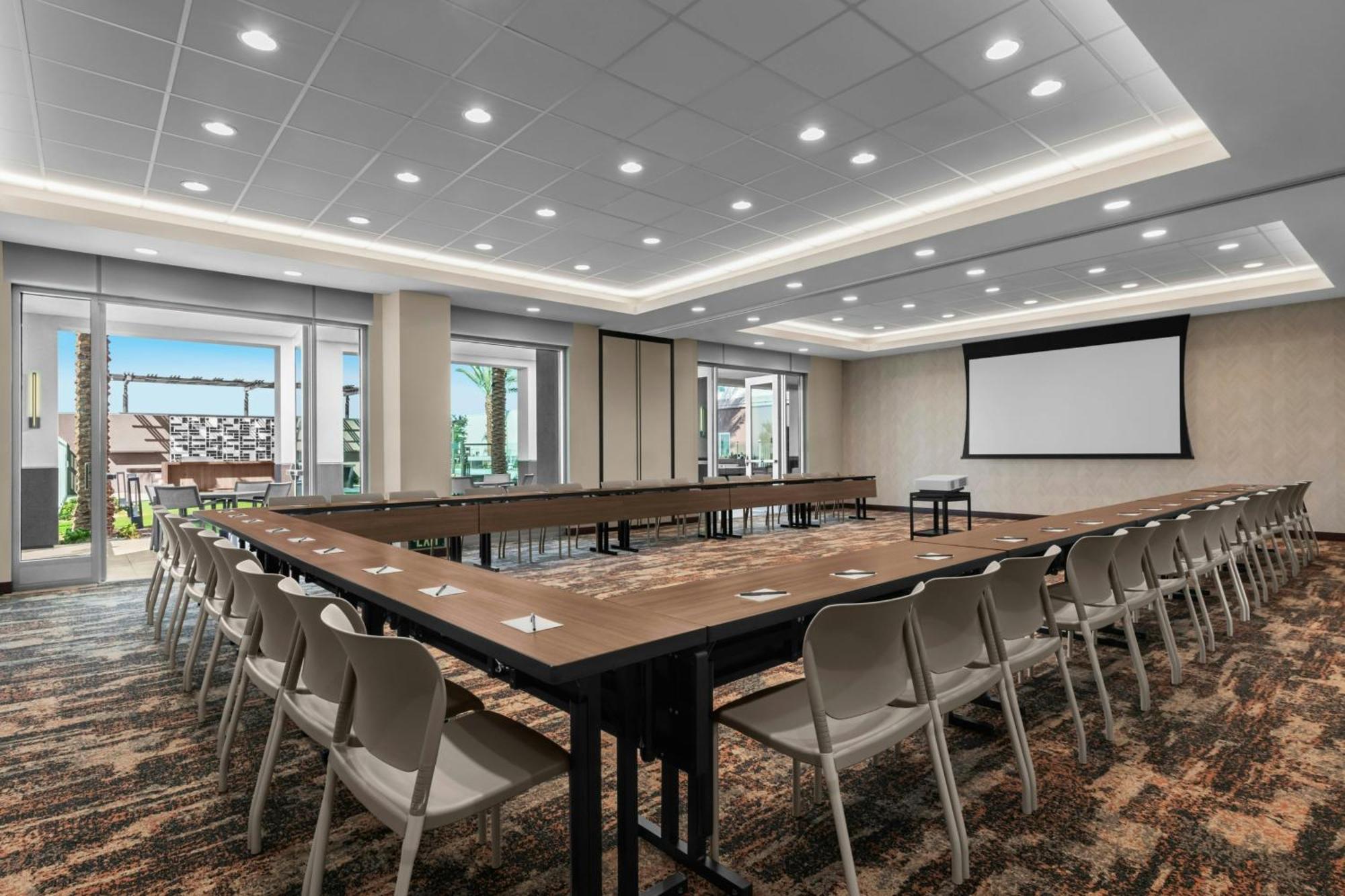 Springhill Suites By Marriott Chula Vista Eastlake Exterior photo